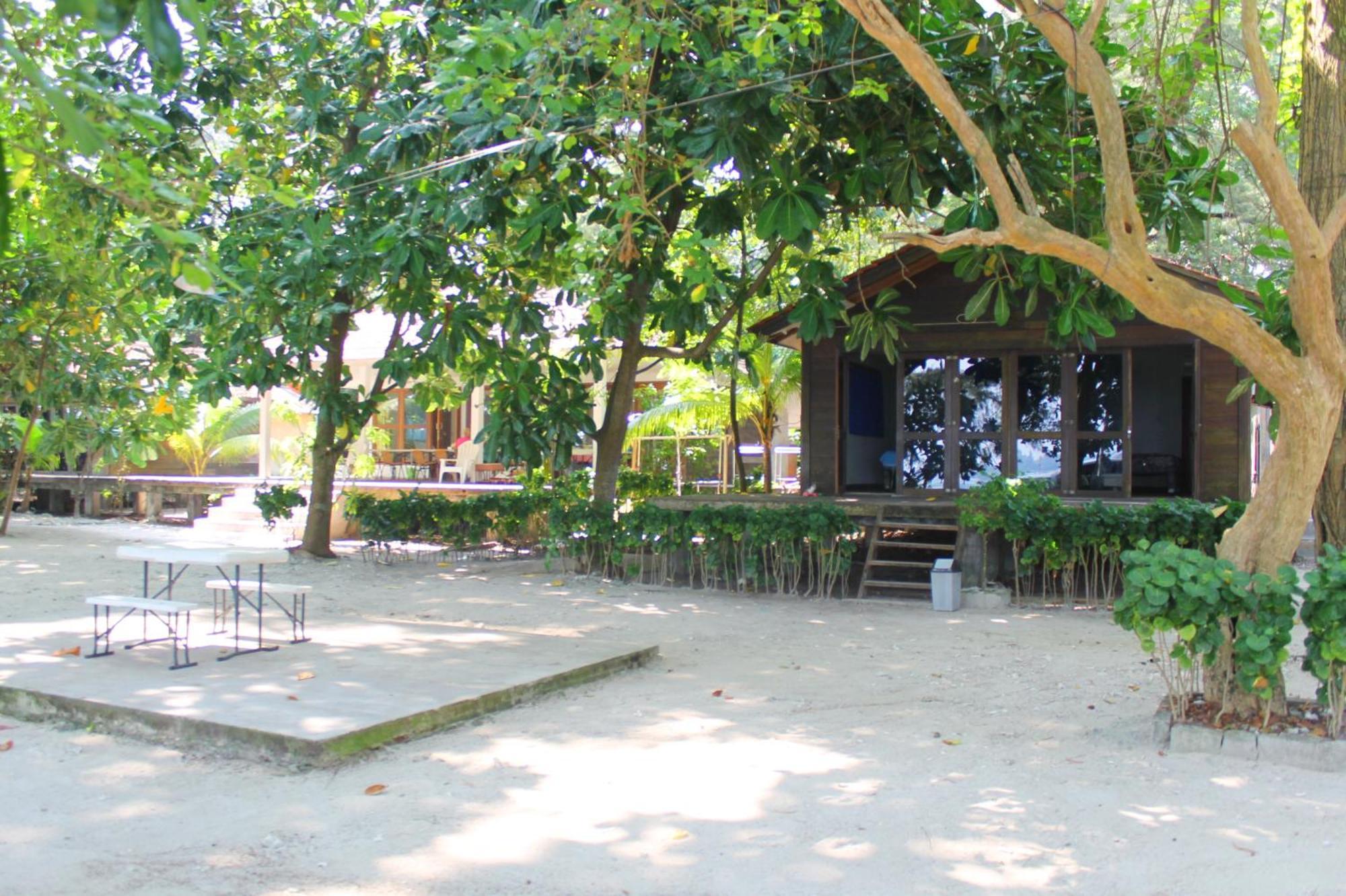 Seribu Resort Thousand Island Kepulauan Seribu Extérieur photo